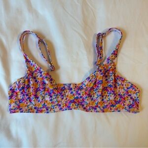 Bright Swimwear Top Size Medium